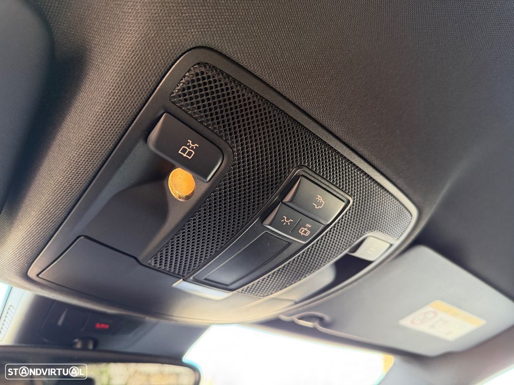 Mercedes-Benz A 45 AMG 4-Matic - 24