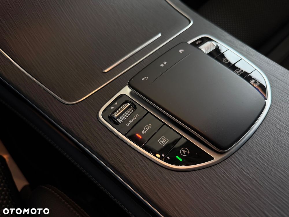 Mercedes-Benz GLC 200 d Business Edition - 16