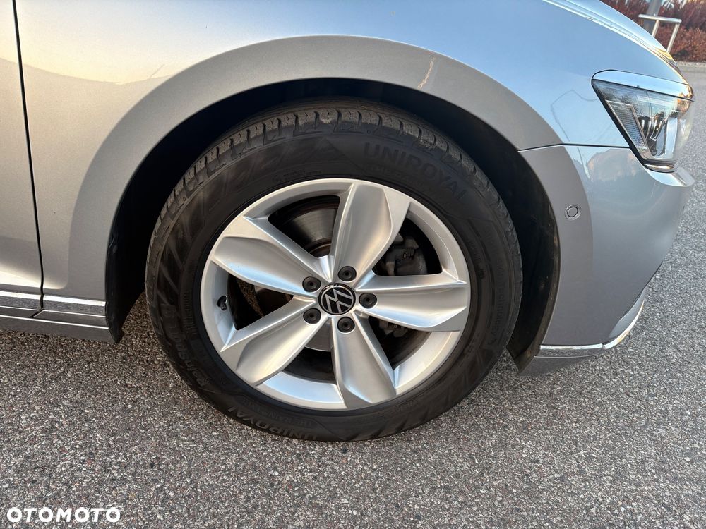 Volkswagen Passat ver-2-0-tdi-evo-elegance-dsg - 9
