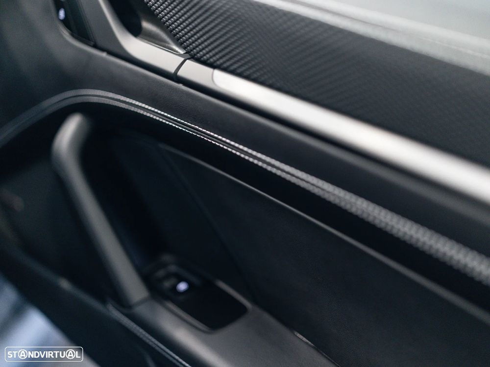 Porsche 911 (992) GT3 Touring Package PDK - 38