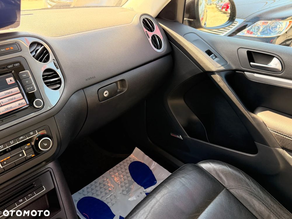 Volkswagen Tiguan 2.0 TSI 4Motion DSG Sport & Style - 24