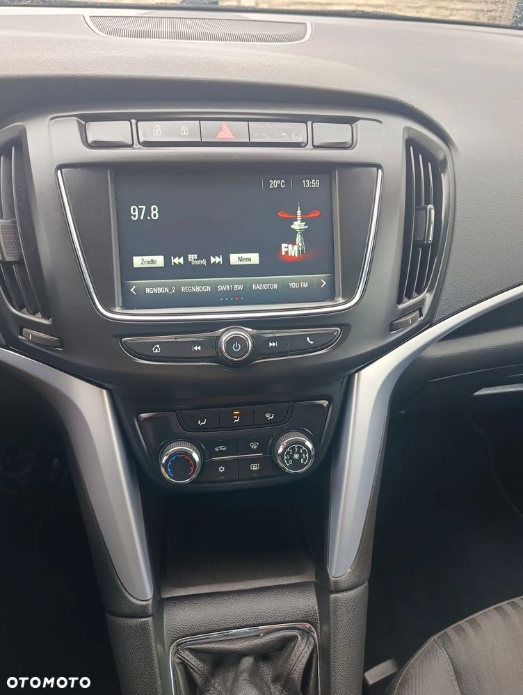 Opel Zafira - 20
