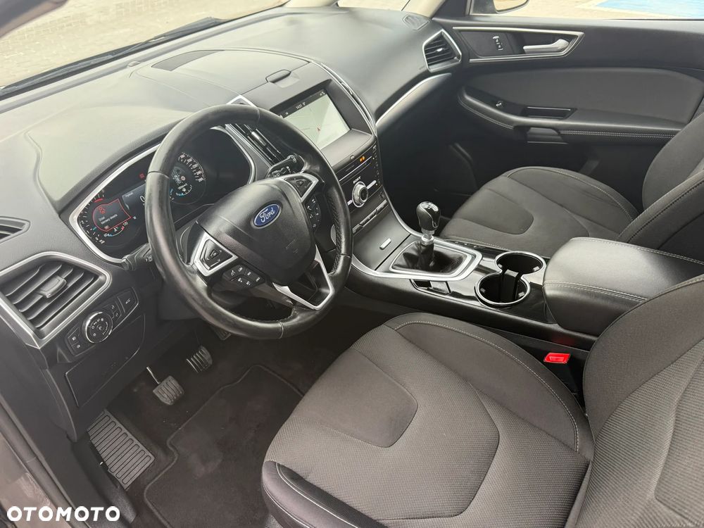 Ford S-Max 2.0 TDCi Titanium - 23