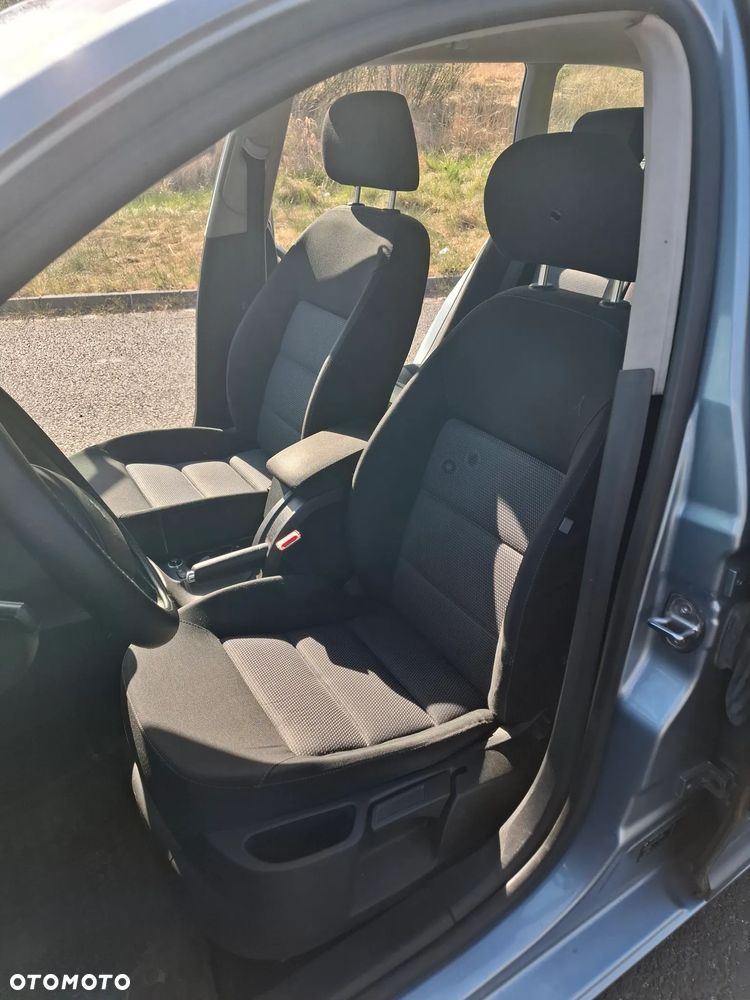 Skoda Octavia 1.6 Tour - 17