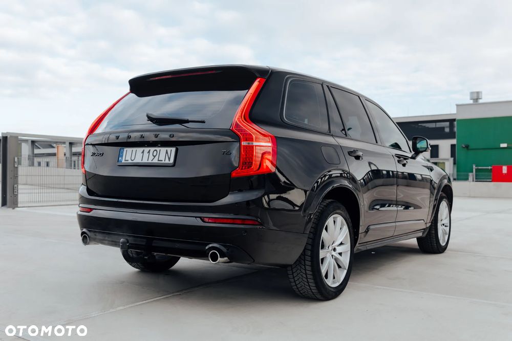 Volvo XC 90 T6 AWD Momentum - 8