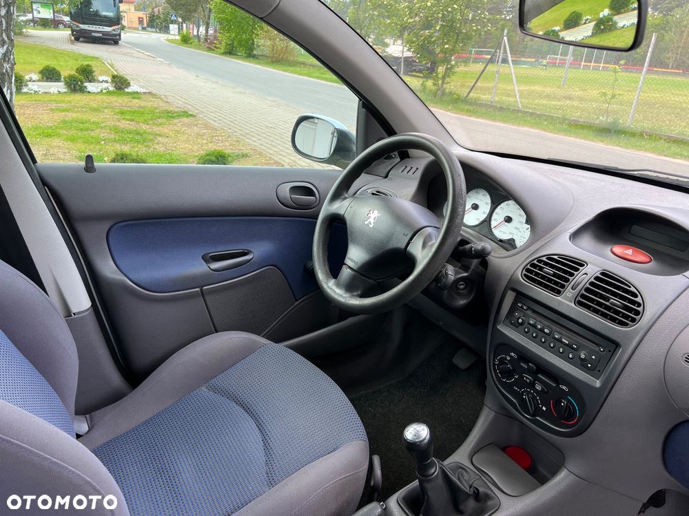 Peugeot 206 75 Tendance - 7