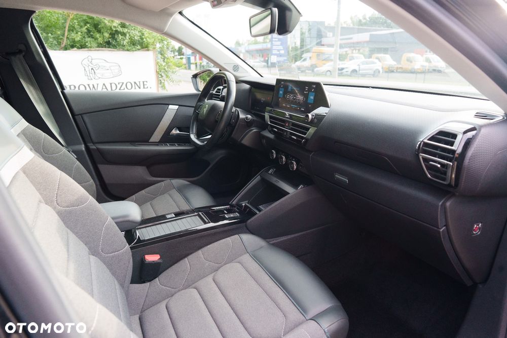 Citroën C4 BlueHDi 130 Stop&Start EAT8 FEEL PACK - 22