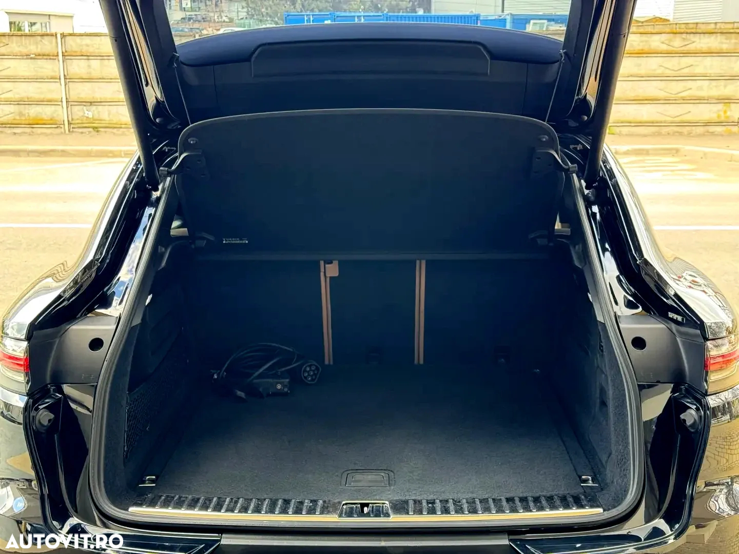 Porsche Cayenne - 17