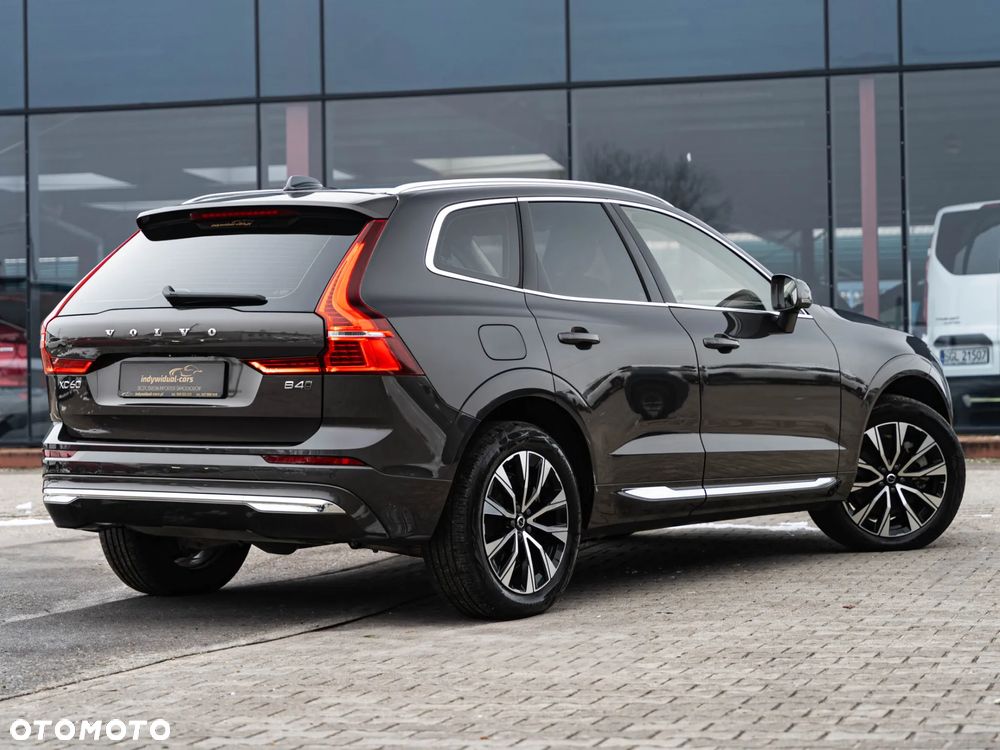 Volvo XC 60 B4 D AWD Geartronic Inscription - 13