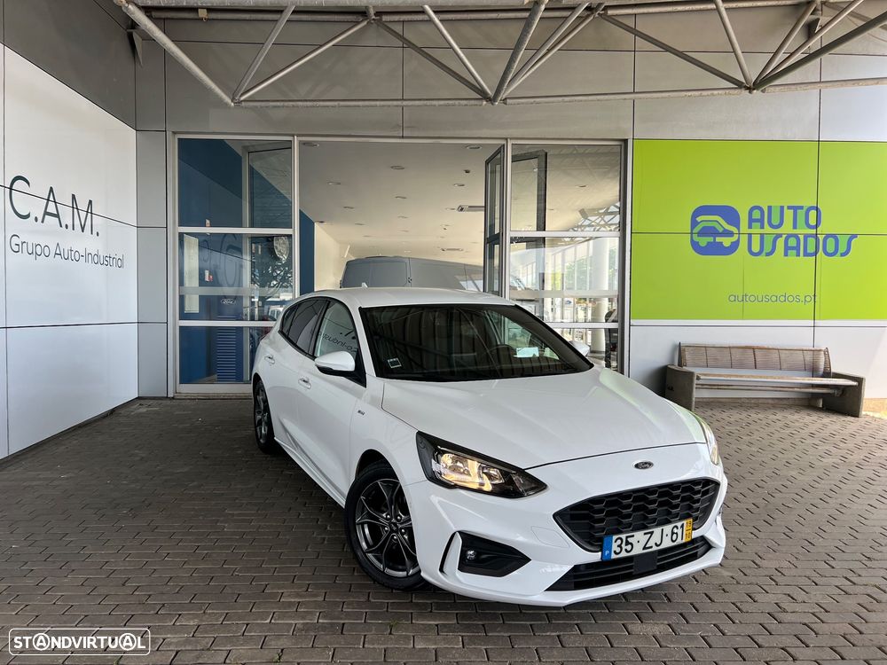 Ford Focus 1.0 EcoBoost MHEV ST-Line - 2