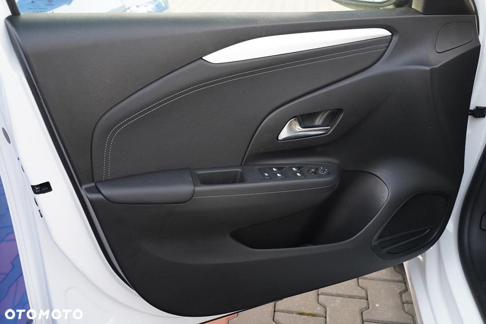 Opel Corsa 1.2 T GS S&S - 12