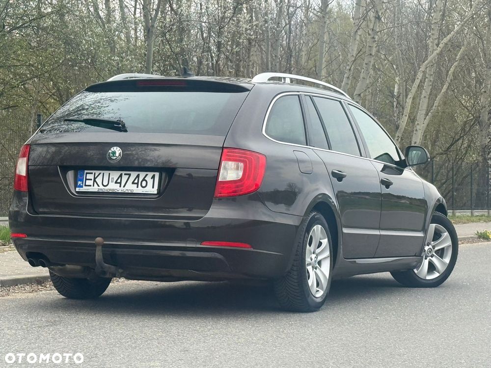 Skoda Superb 1.6 TDI GreenLine - 7