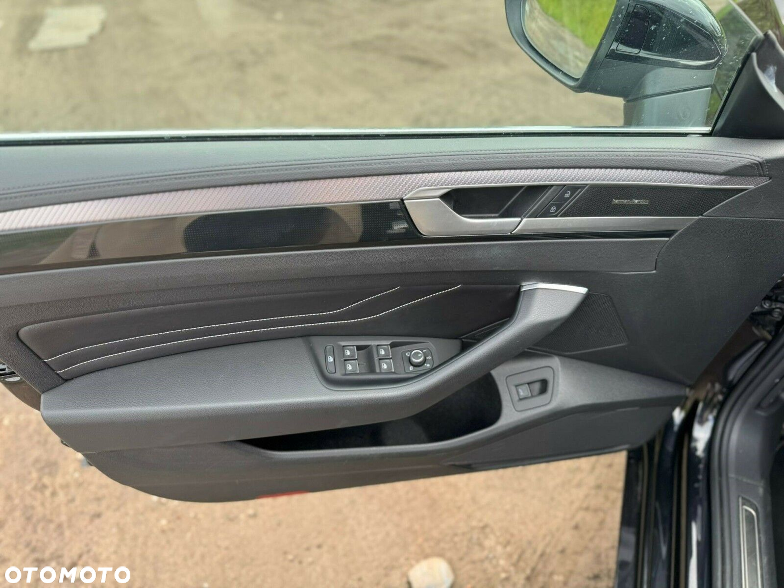 Volkswagen Arteon 2.0 TSI R-Line DSG - 17