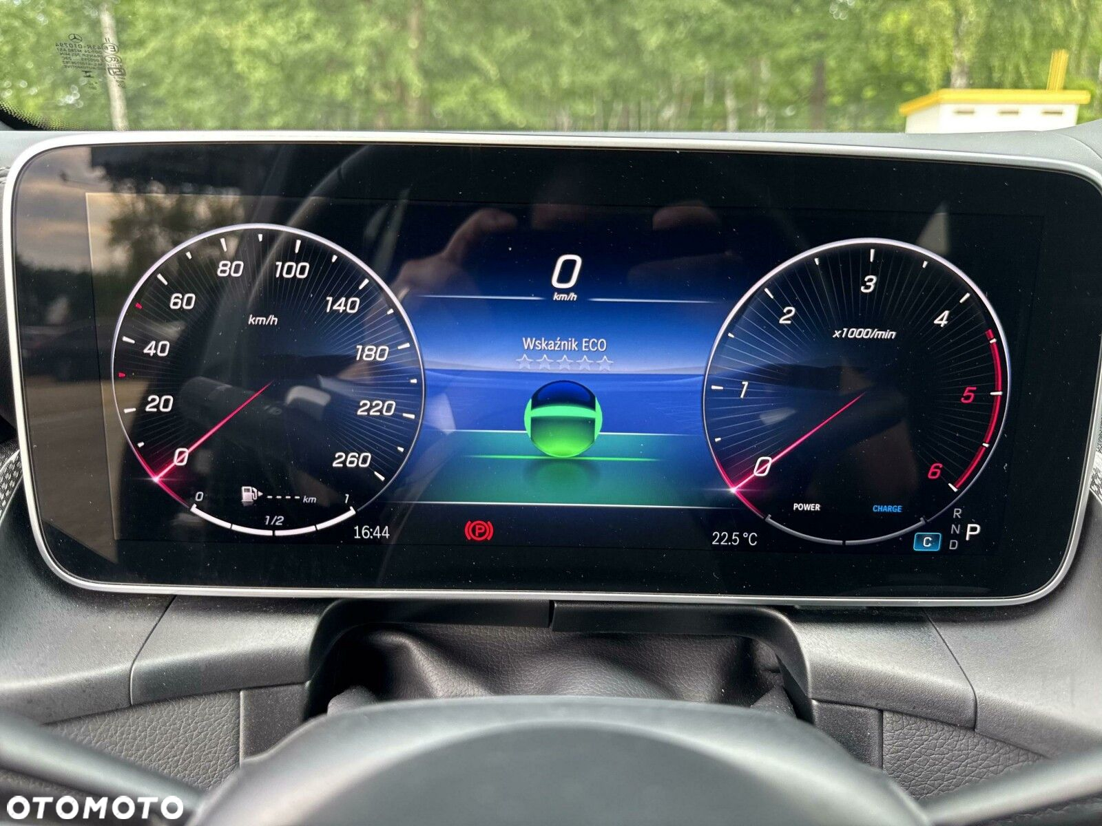 Mercedes-Benz GLC - 13