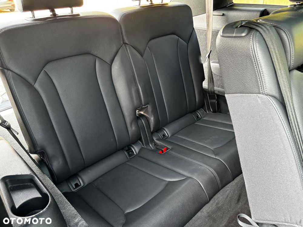 Audi Q7 - 15