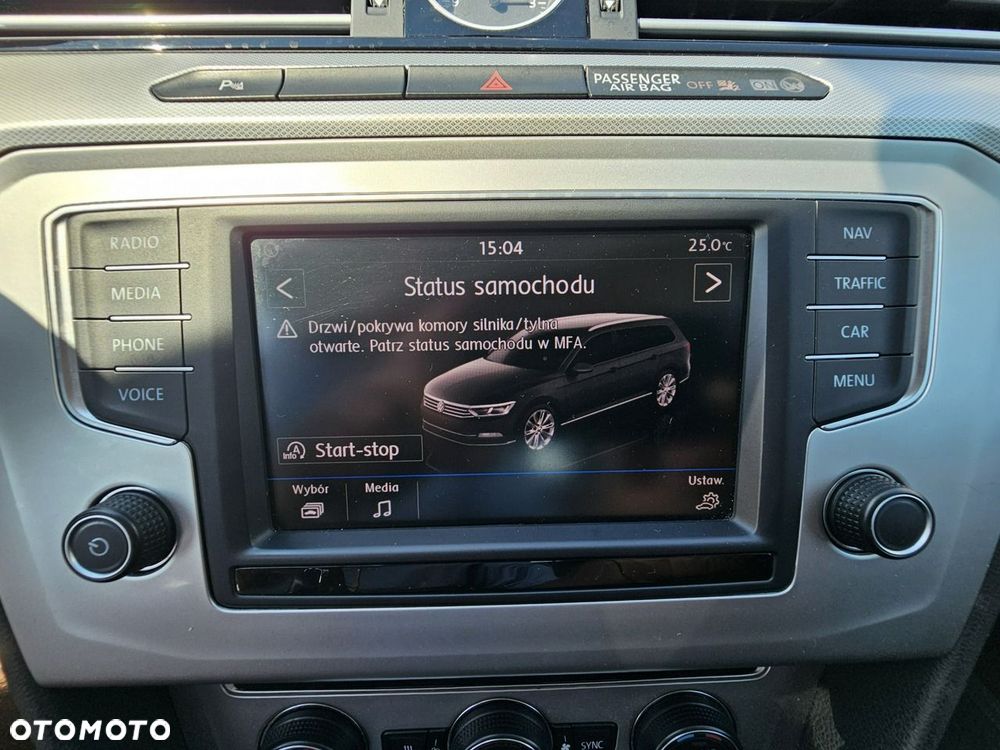 Volkswagen Passat - 29