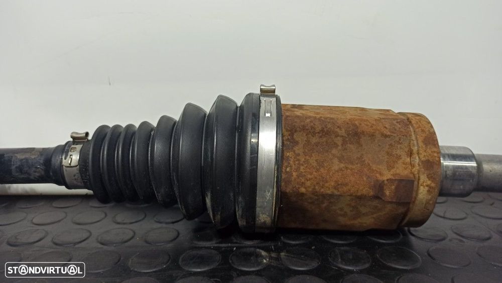 TRANSMISSÃO FRENTE DIREITA BMW X5 (E70) 3.0D - 9