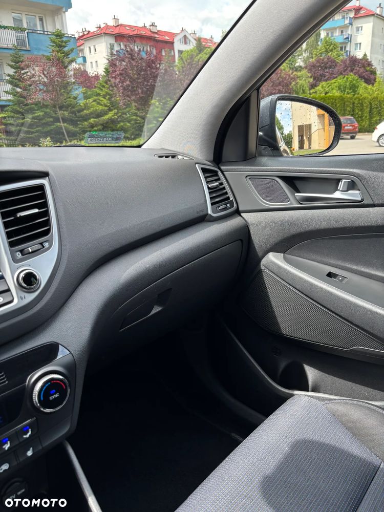 Hyundai Tucson 2.0 CRDI 2WD Style - 19