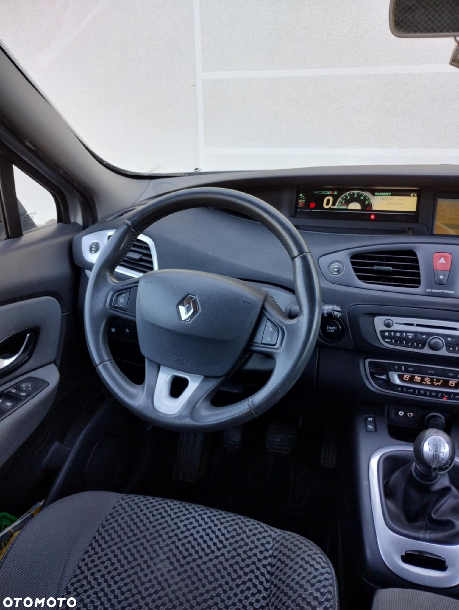 Renault Scenic - 8