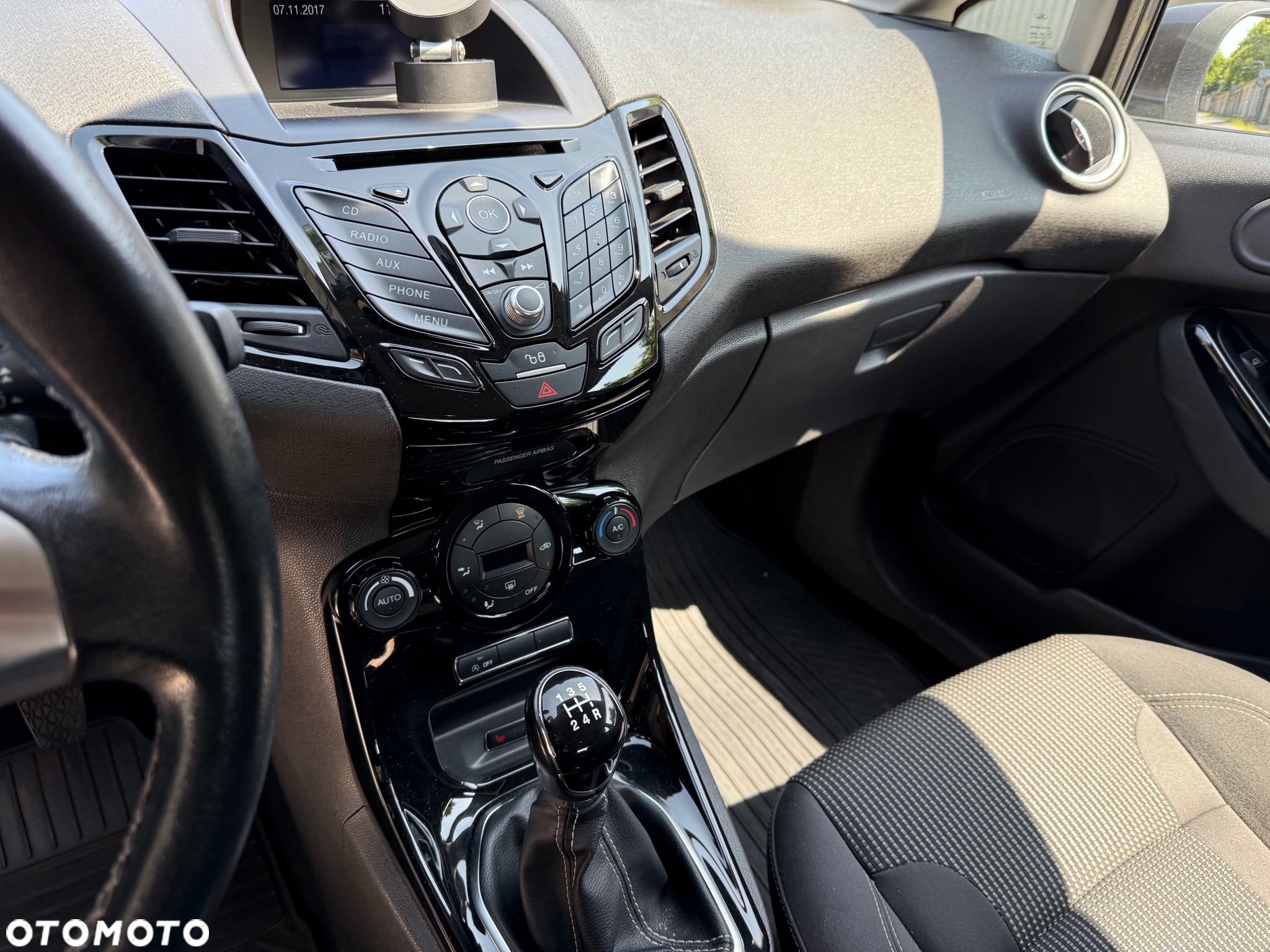 Ford Fiesta 1.0 EcoBoost Titanium ASS - 7