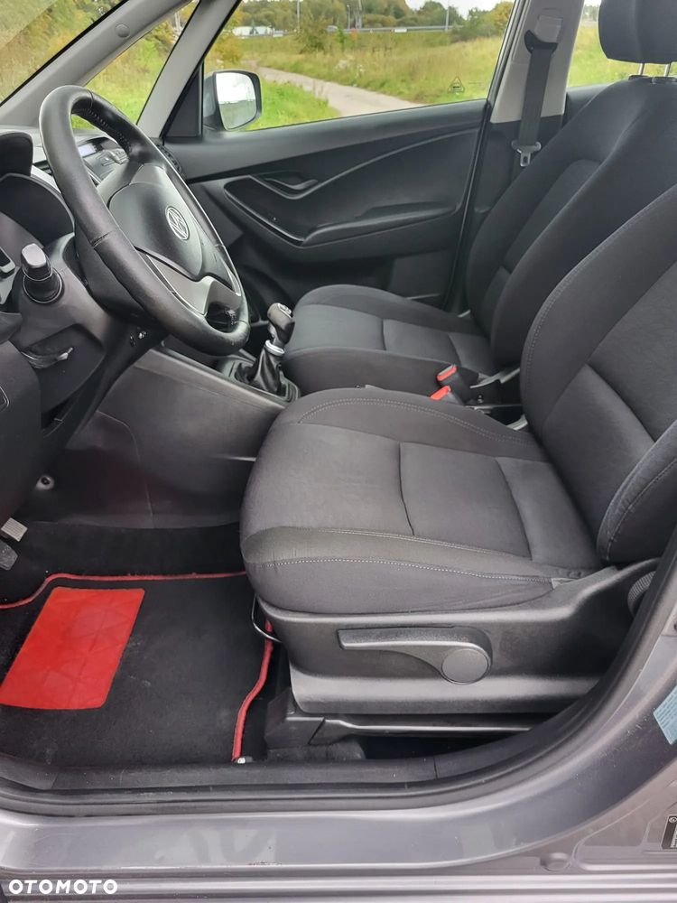 Hyundai ix20 1.6 CRDi Classic - 18