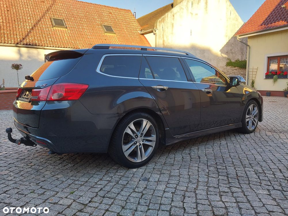 Honda Accord 2.2i-DTEC 180 Type S - 8