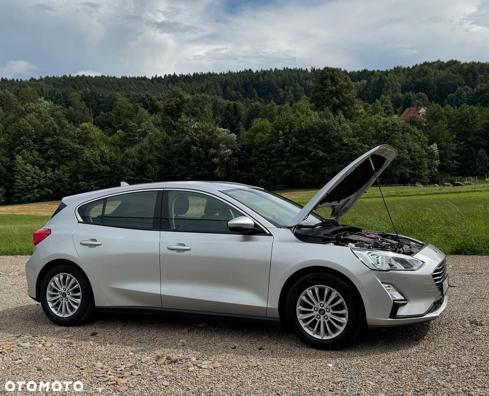 Ford Focus 1.0 EcoBoost Active Business - 21