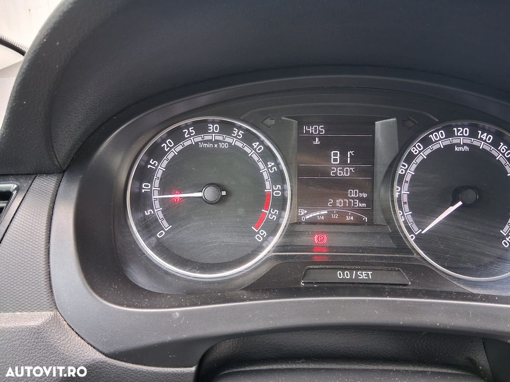 Skoda RAPID 1.4 TDI Active - 8