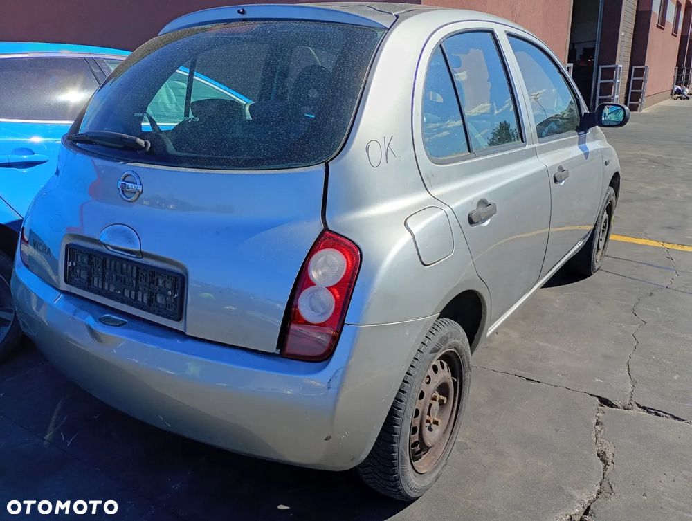 NISSAN MICRA K12 03-07 1.2 16V CG12DE - LAMPKA OŚWIETLENIA TABLICY REJESTRACYJNEJ - 4