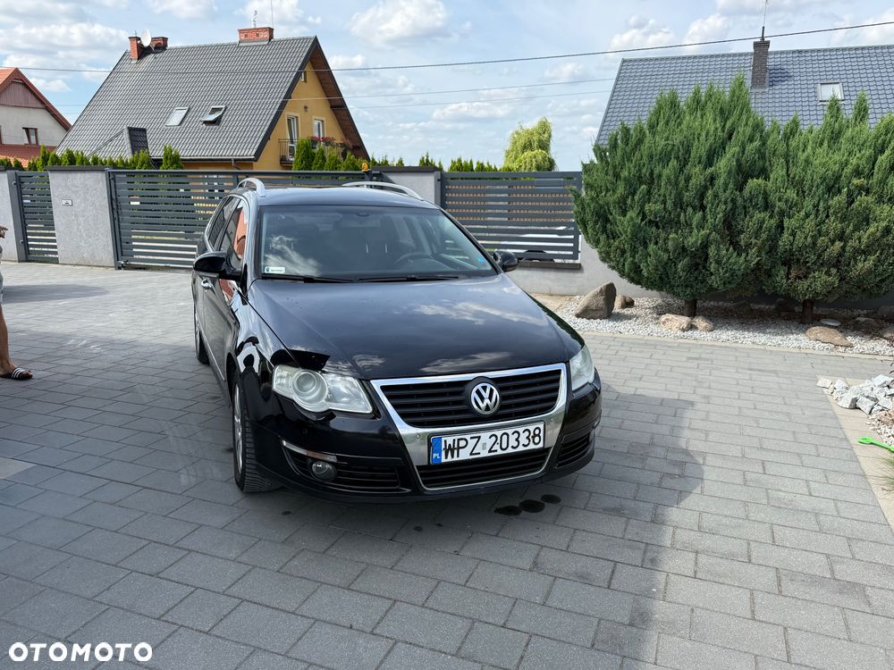Volkswagen Passat 2.0 TDI DPF DSG Comfortline - 2