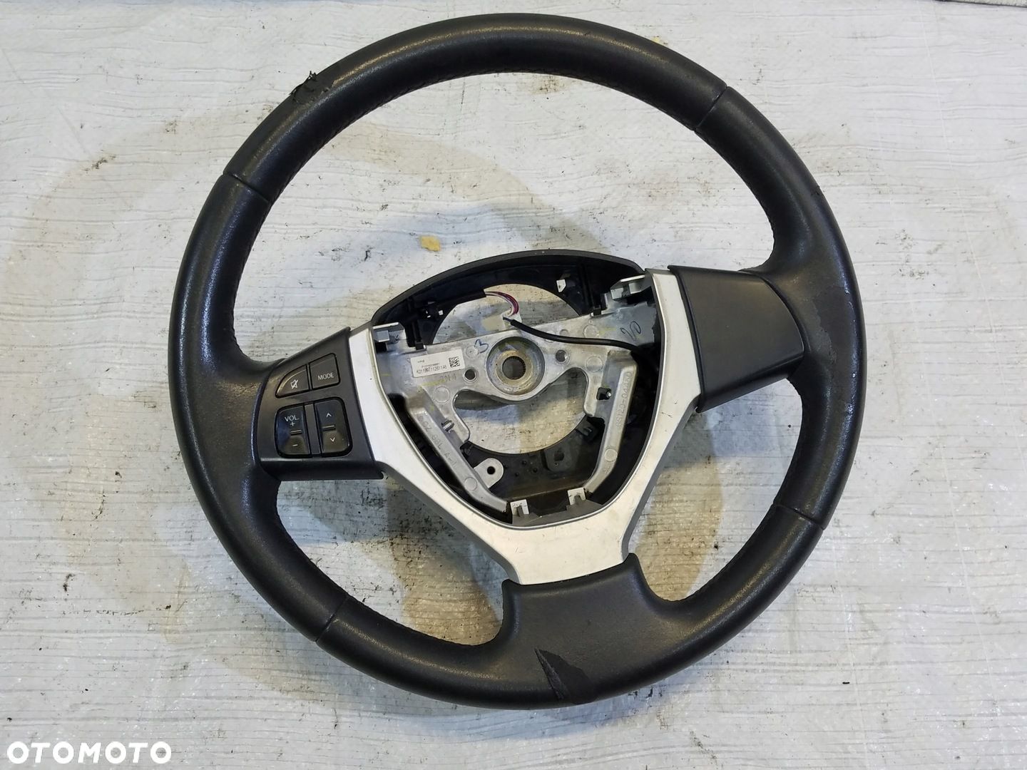 KIEROWNICA SKÓRA SUZUKI SWIFT MK7 - 1