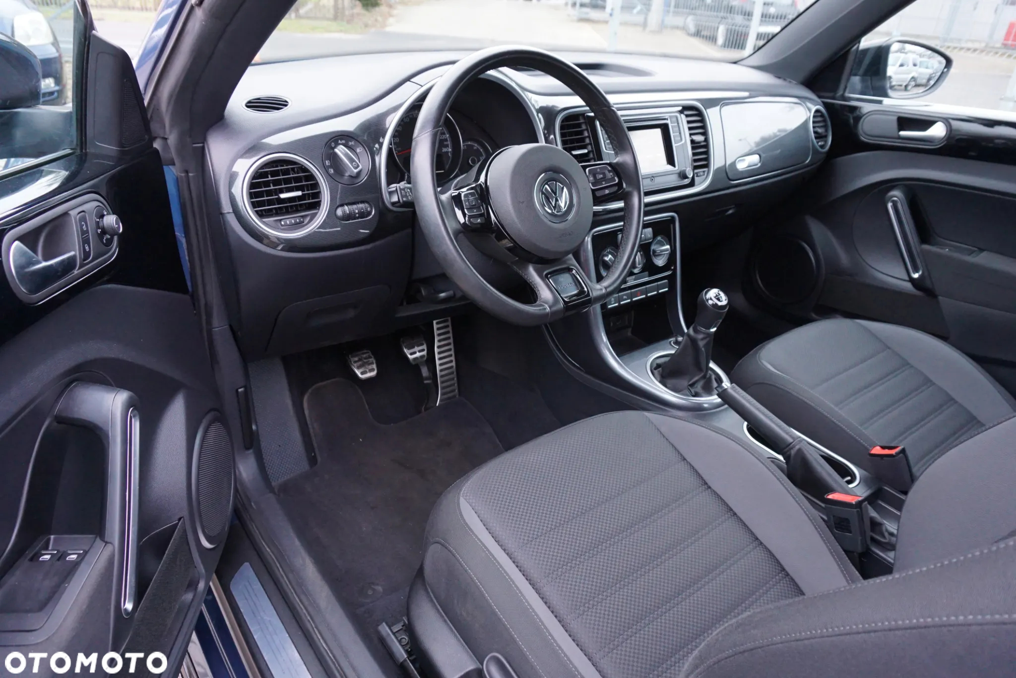 Volkswagen Beetle - 7