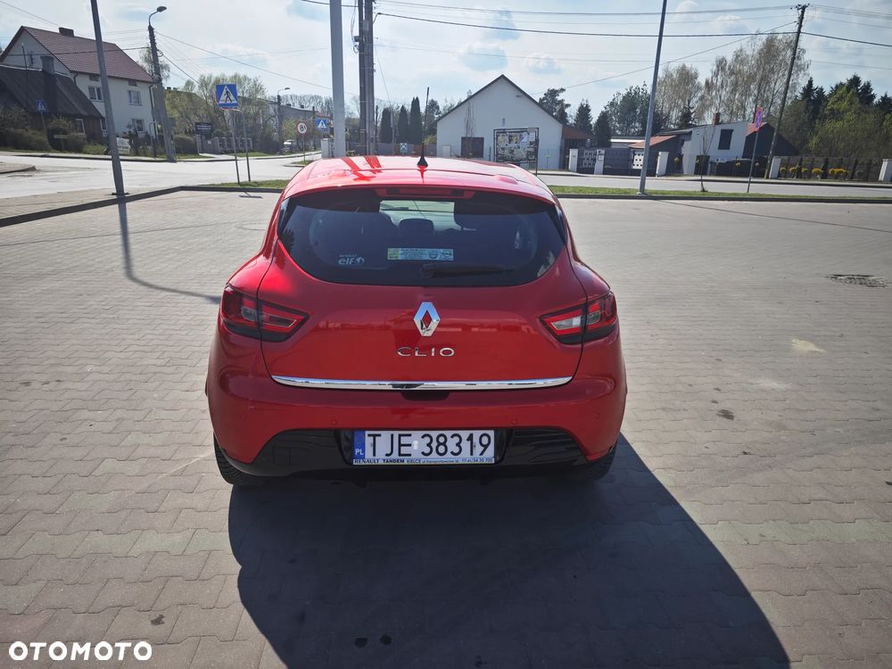 Renault Clio 1.2 16V Zen - 4