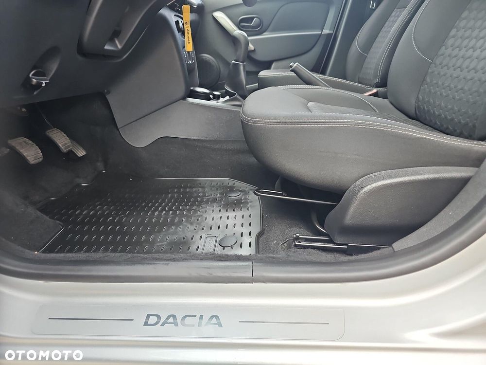 Dacia Sandero - 23