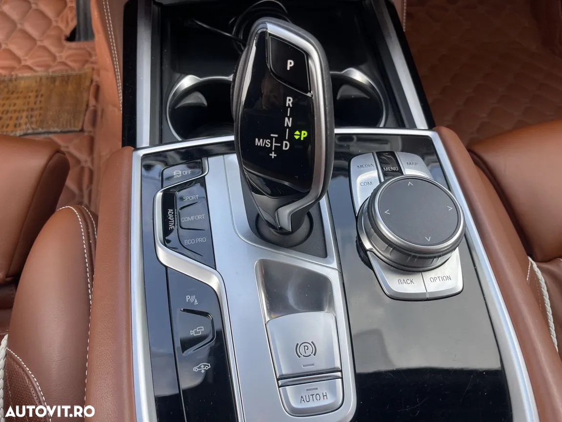 BMW Seria 7 740i - 20
