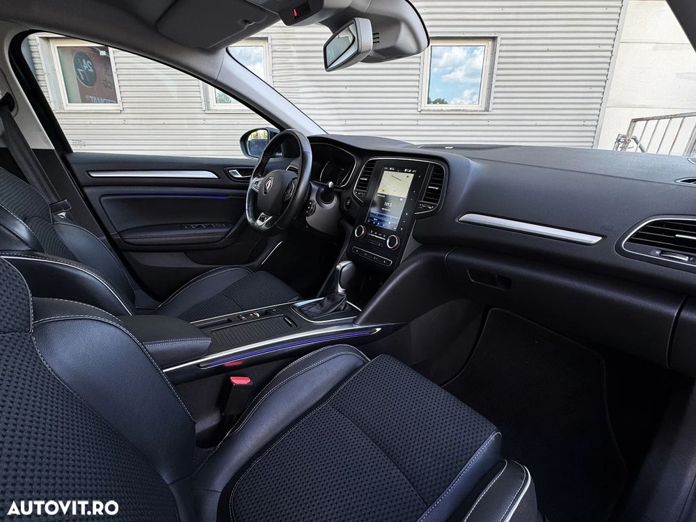 Renault Megane BLUE dCi 115 EDC BOSE EDITION - 18