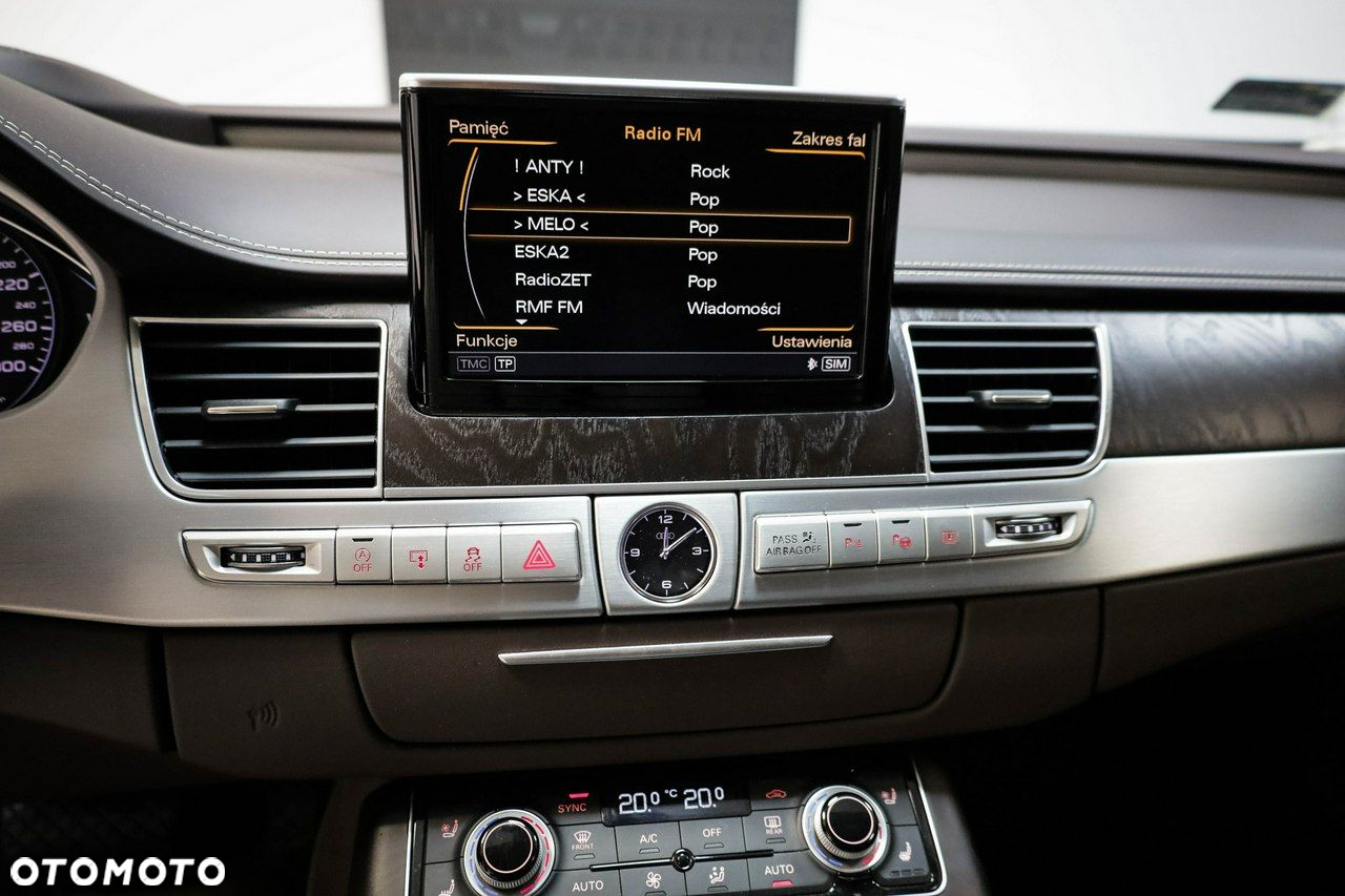 Audi A8 - 26