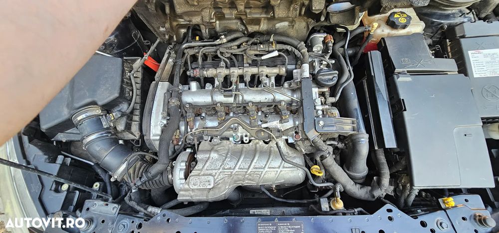 Opel Astra 2.0 CDTI Automatik Sport - 2