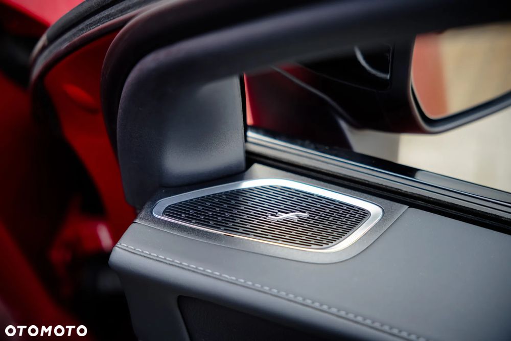 Mercedes-Benz GLC - 21