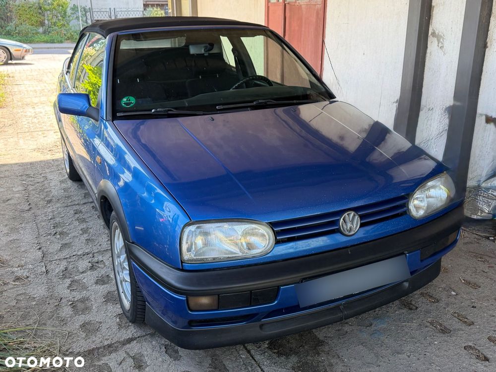 Volkswagen Golf - 3