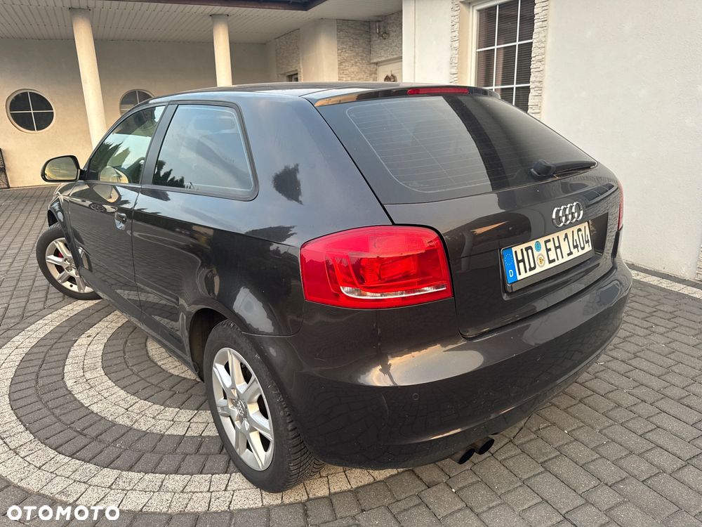 Audi A3 3-drzwiowe 1.8 TFSI Attraction S tronic - 4