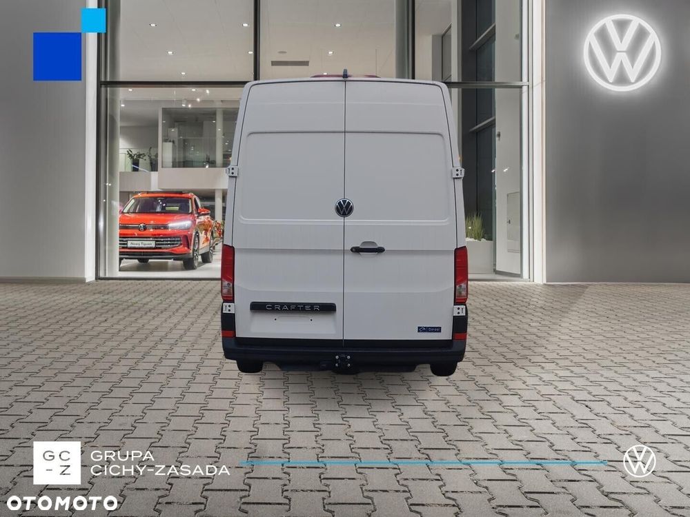 Volkswagen Crafter 35 Furgon, 2,0 TDI SCR 177KM,  6-bieg man., r.o: 4490 mm - 4