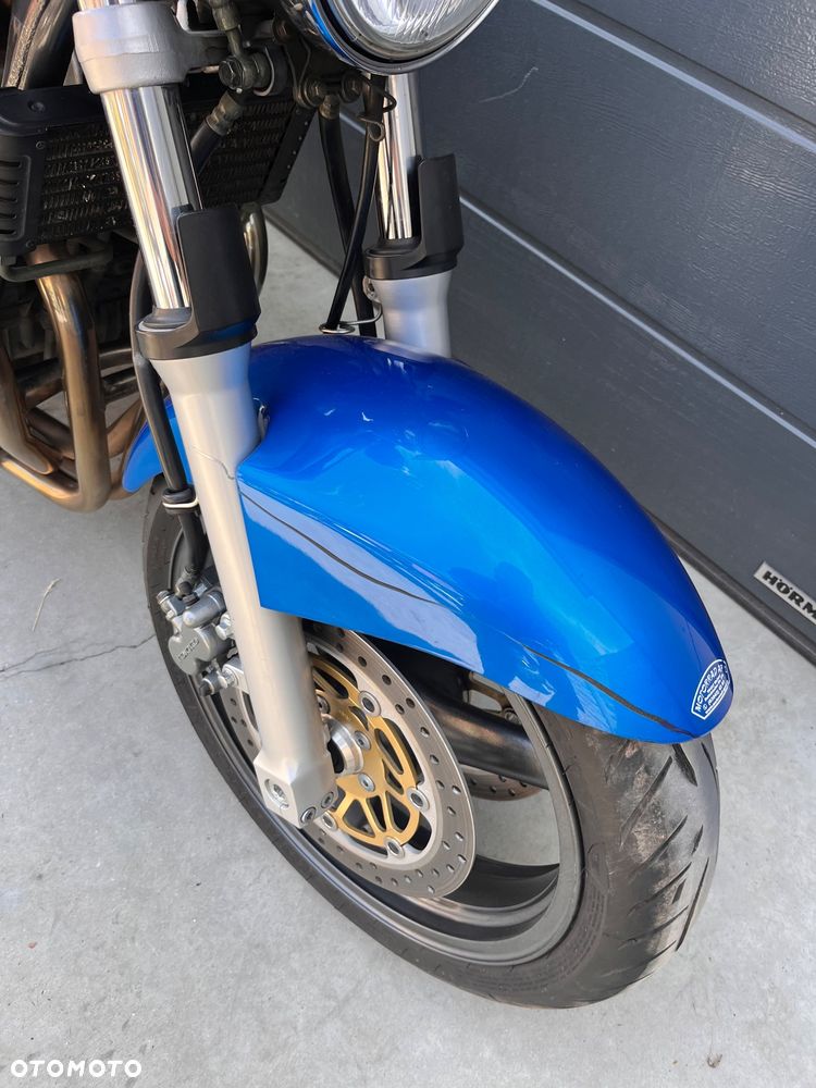 Kawasaki ZR - 9