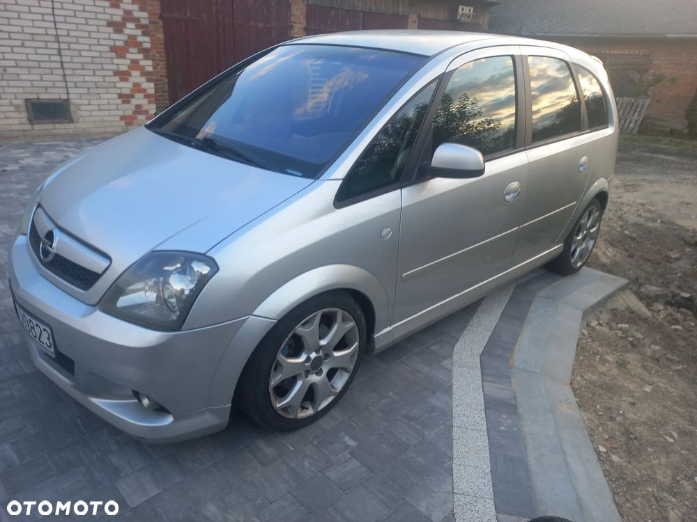 Opel Meriva 1.6 Turbo OPC - 1