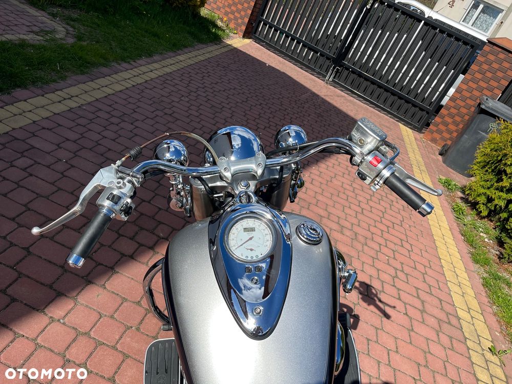 Yamaha Road Star - 9