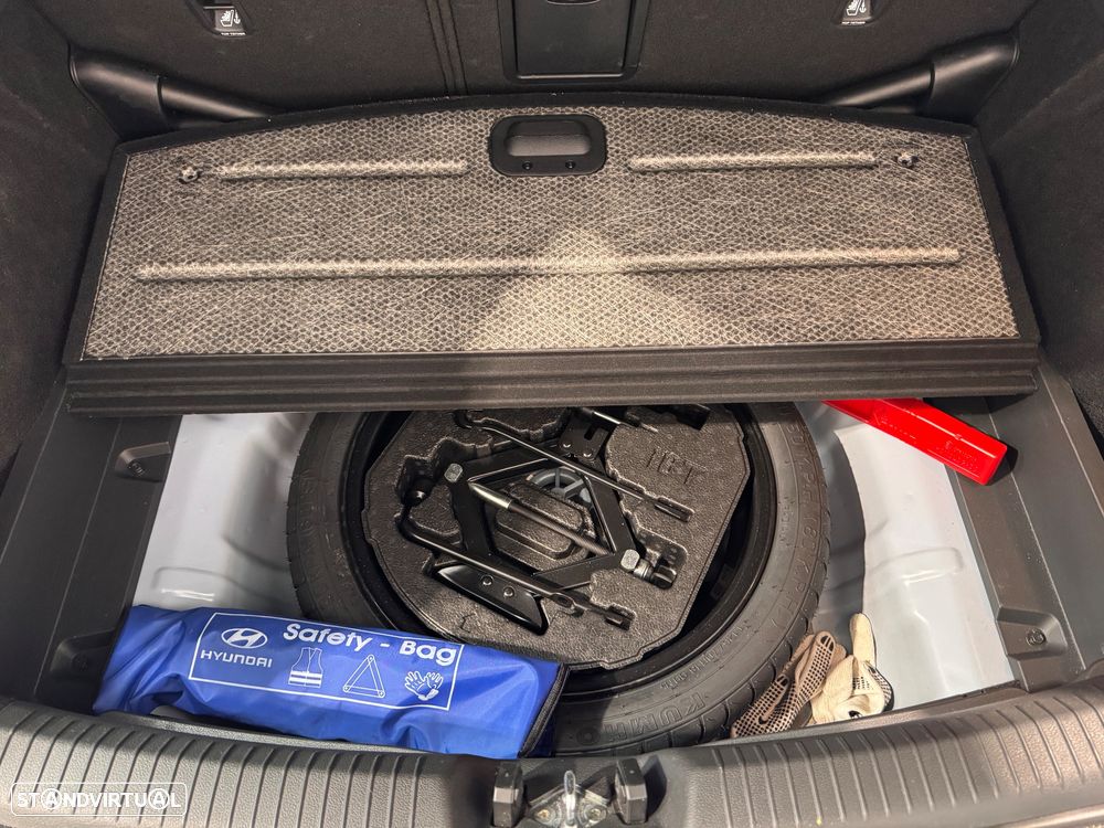 Hyundai i30 N 2.0 T-GDi Pack Performance 8DCT - 24