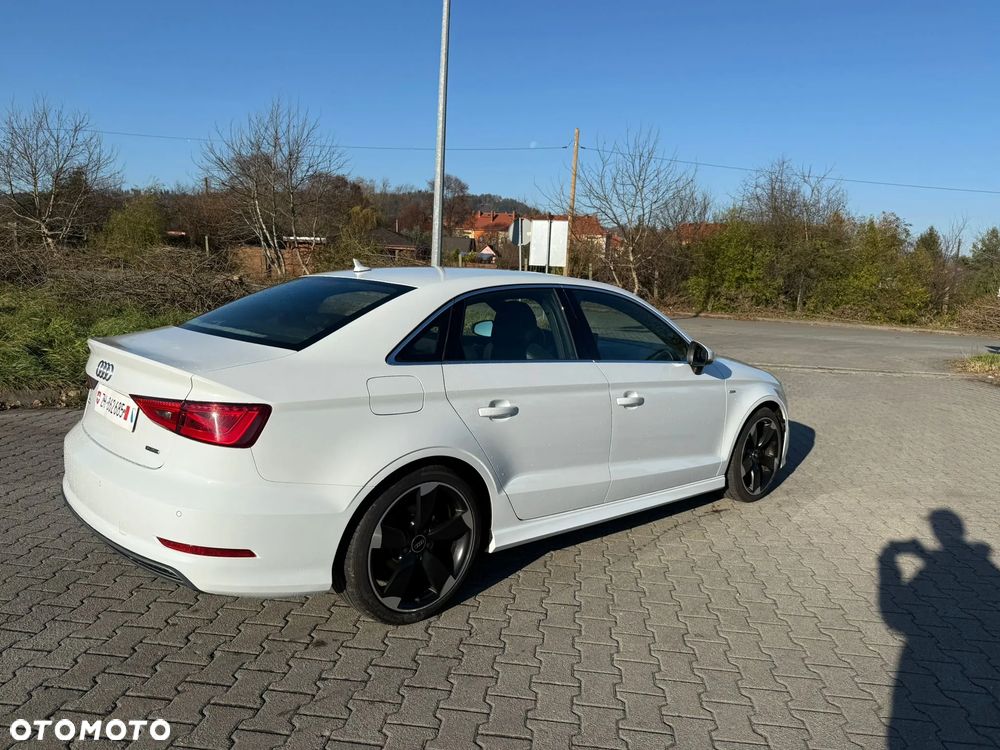 Audi A3 Limousine 2.0 TDI quattro S line Sportpaket - 33