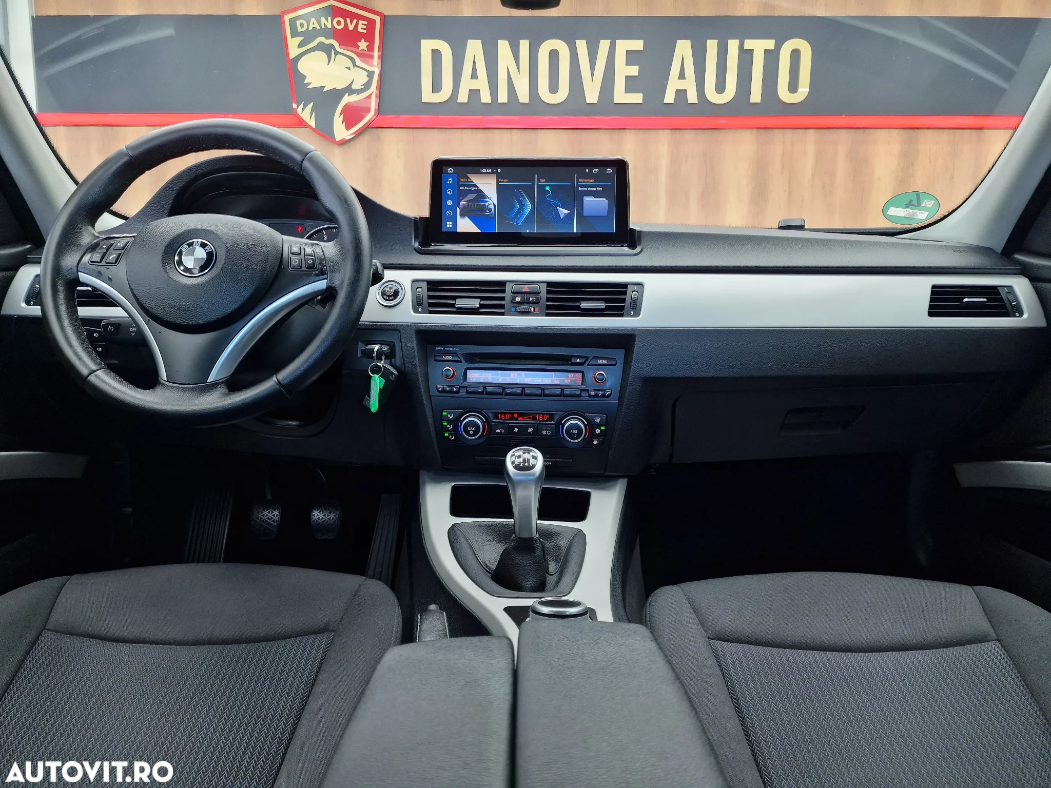 BMW Seria 3 318i - 19