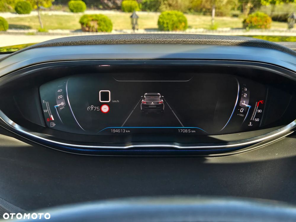 Peugeot 3008 BlueHDi 130 Stop & Start Active Business-Paket - 18