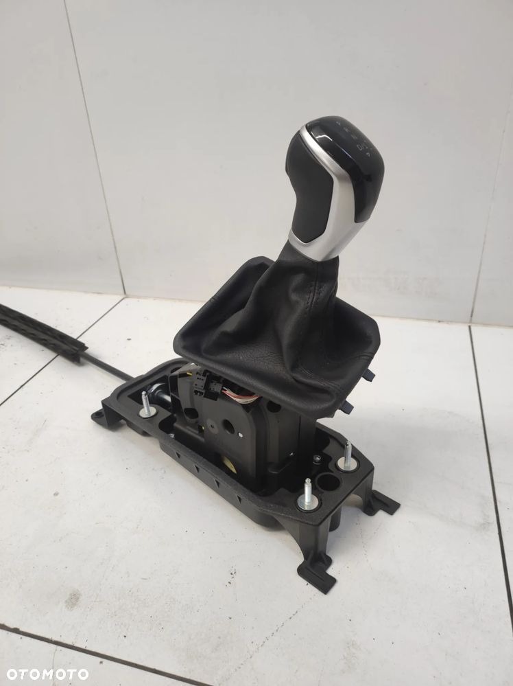 Lewarek wybierak gałka mieszek zmiany biegów VW Polo VI 6 lift 1.0 tsi - 2